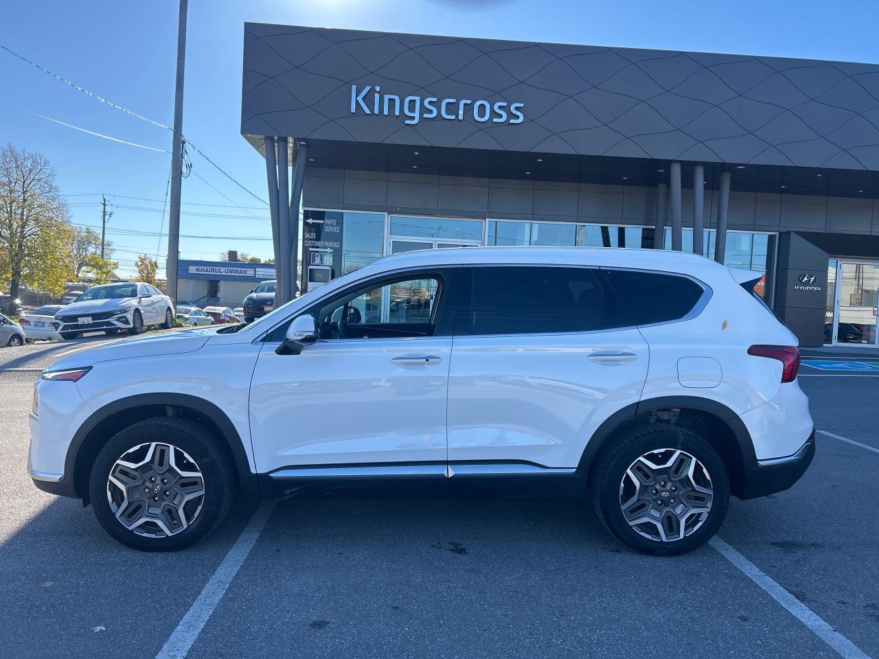 2023 Hyundai Santa Fe PLUG-IN HYBRID Luxury Photo