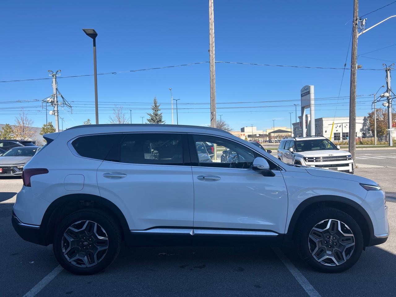 2023 Hyundai Santa Fe PLUG-IN HYBRID Luxury Photo