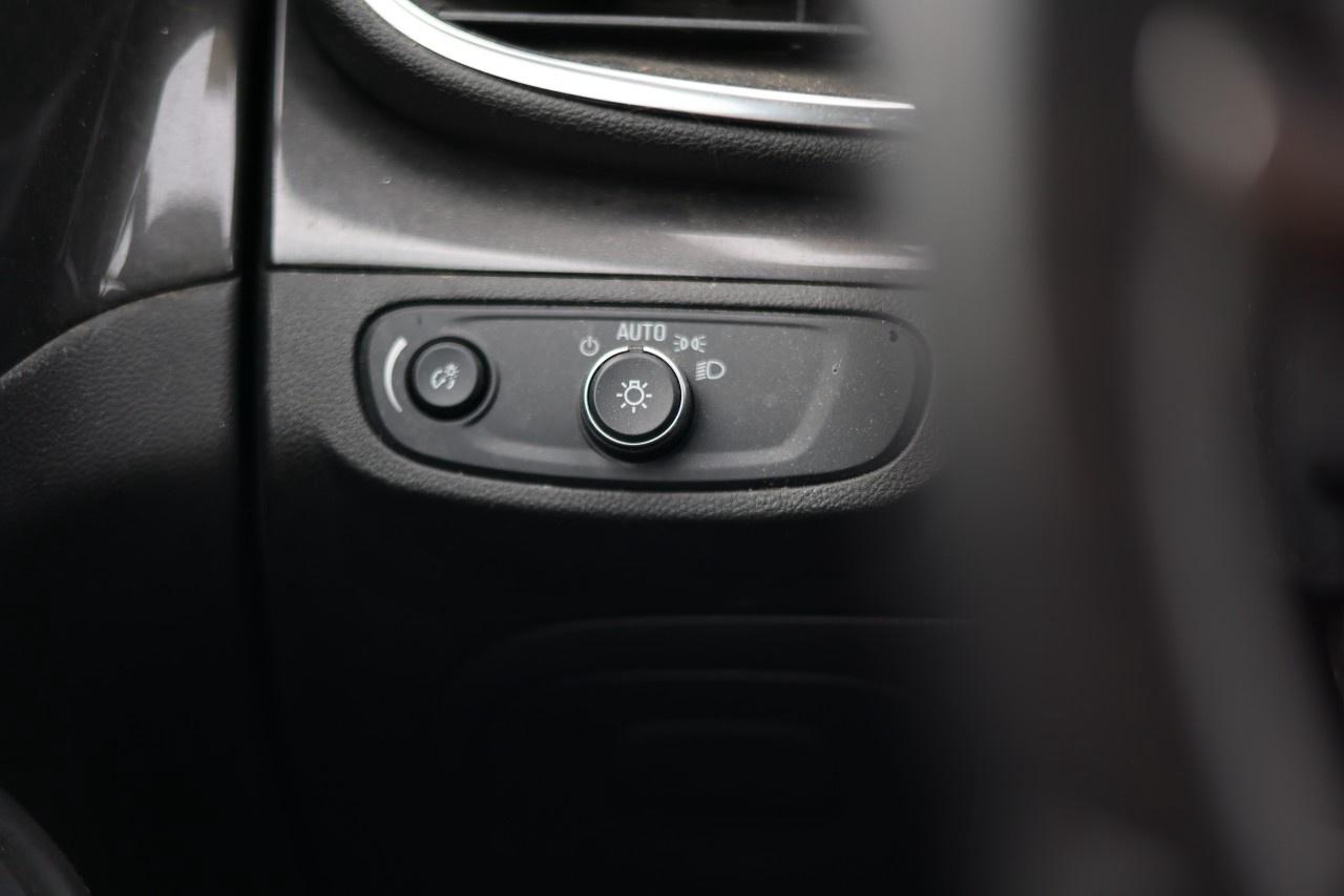 2018 Buick Encore Preferred FWD Photo