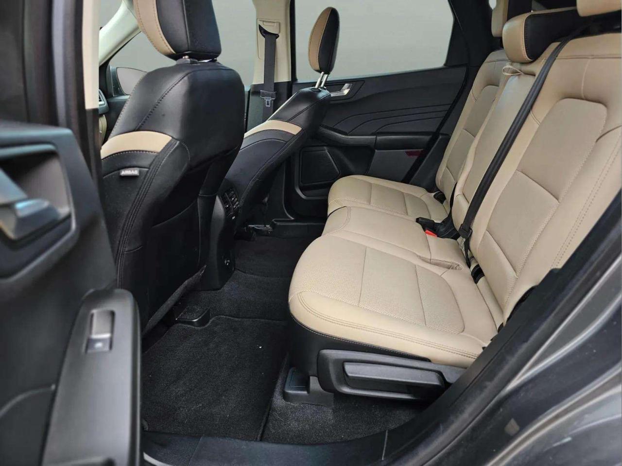 2021 Ford Escape SEL Hybrid AWD - Photo #19