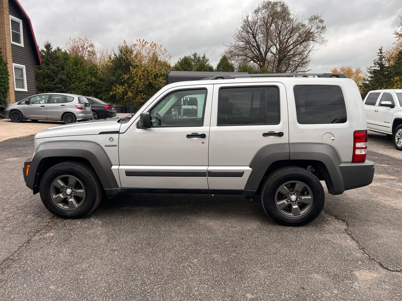2011 Jeep Liberty Renegade Photo