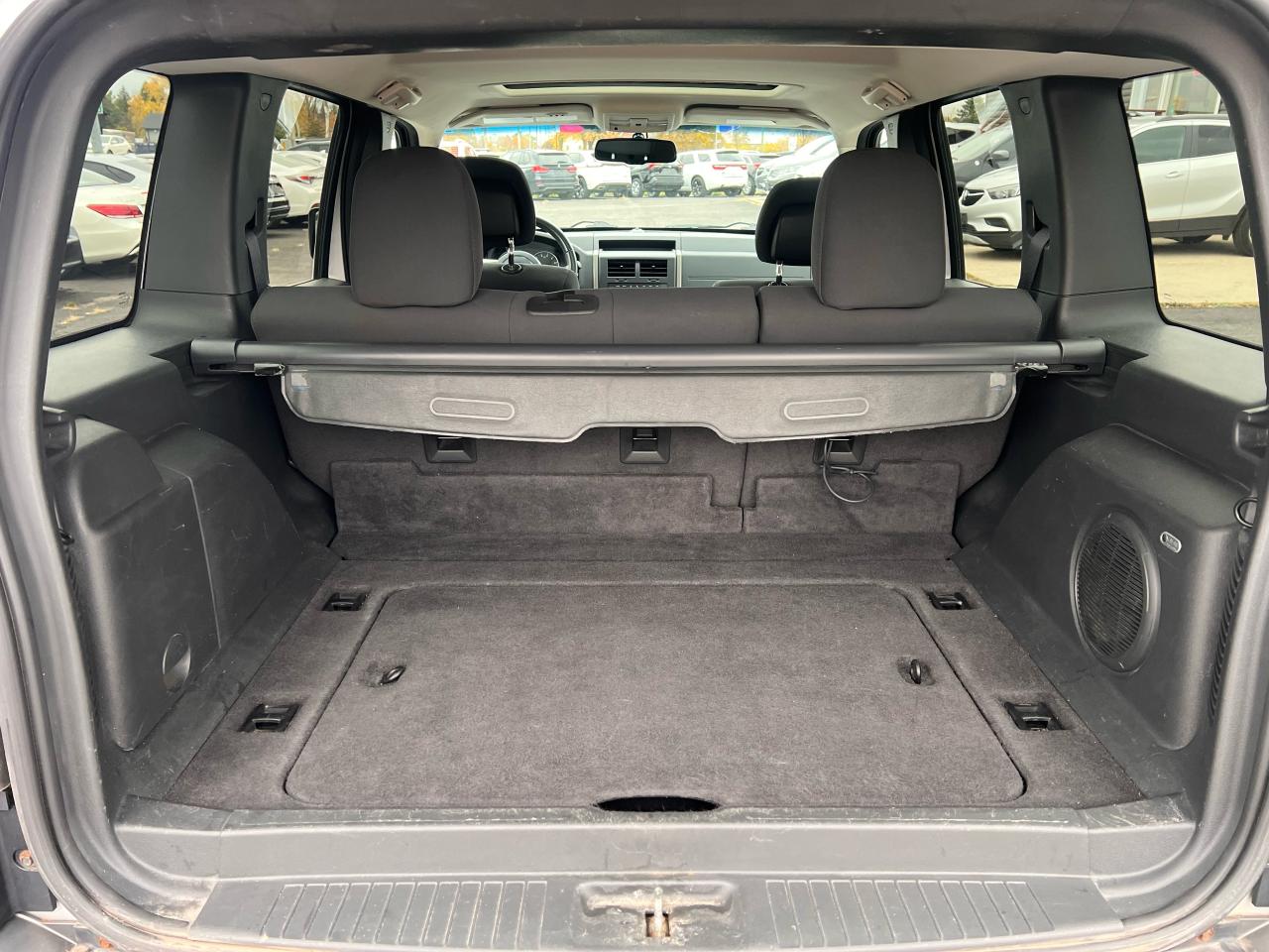 2011 Jeep Liberty Renegade Photo39