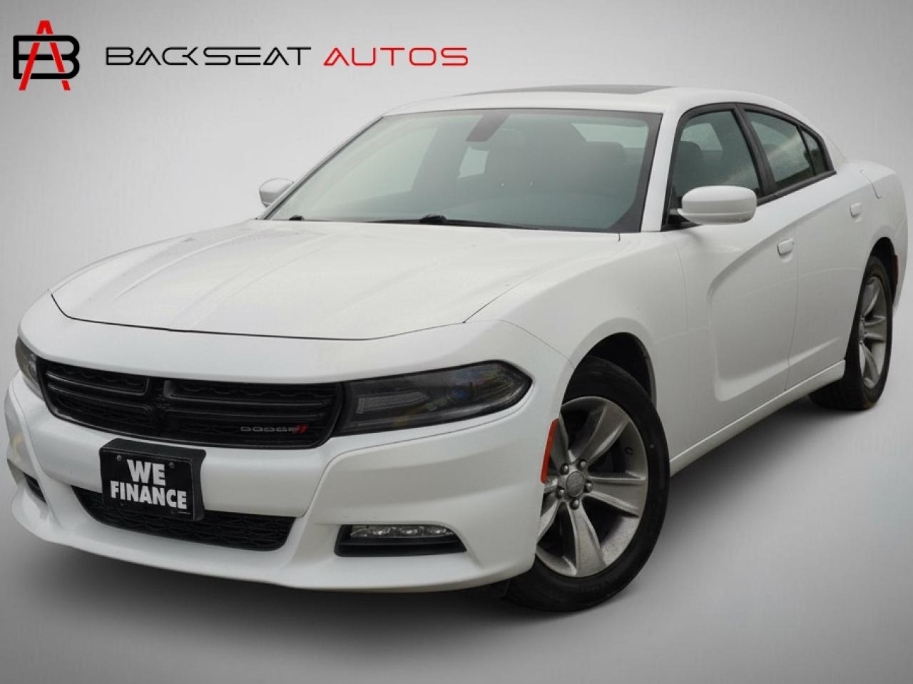 Used 2016 Dodge Charger SXT for sale in Ottawa, ON