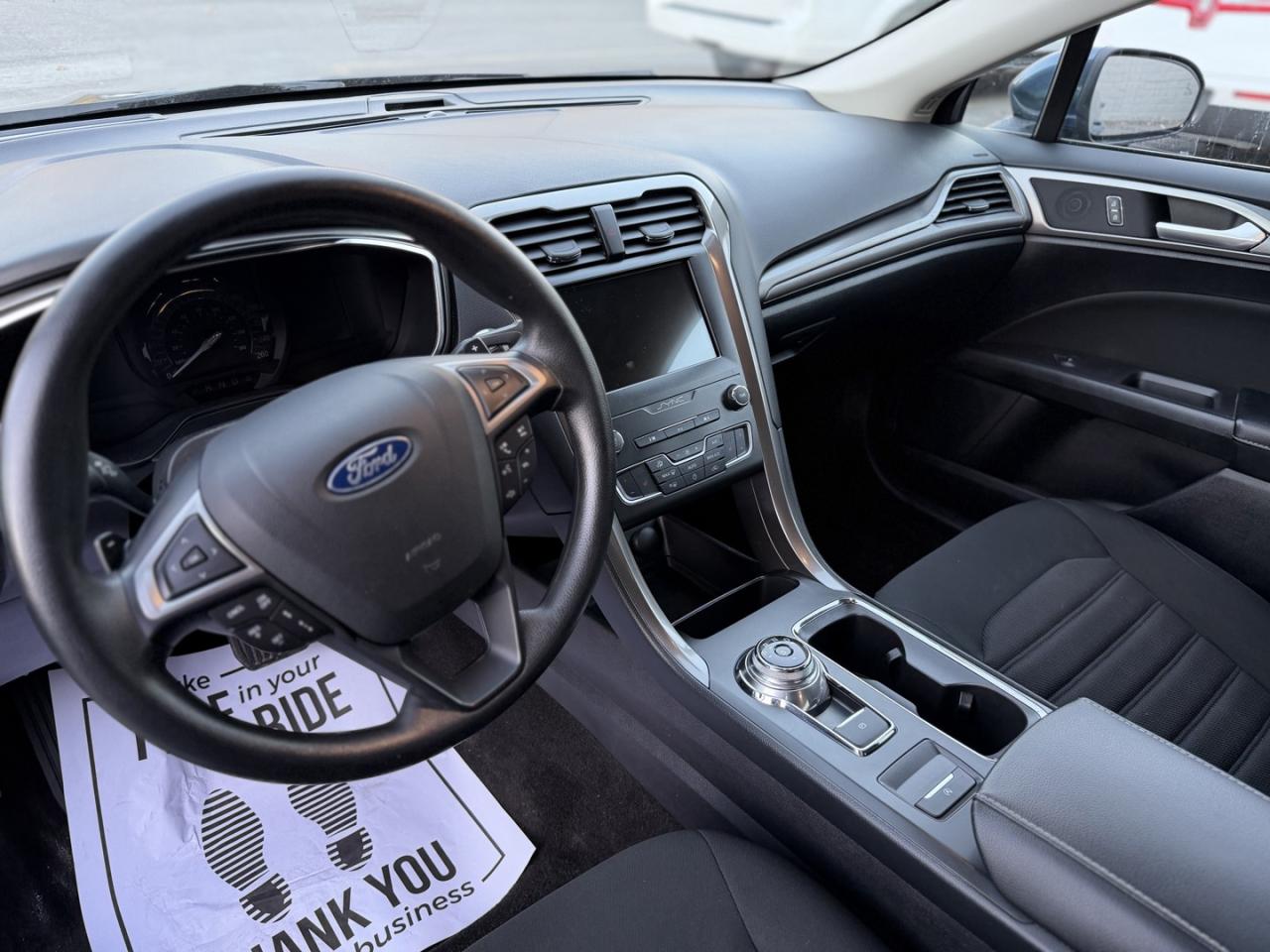 2019 Ford Fusion SE - Photo #11