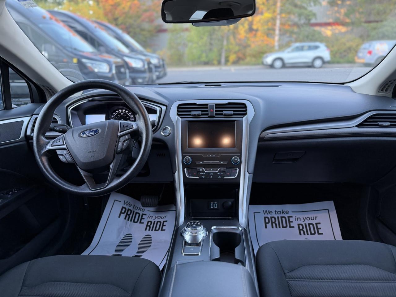 2019 Ford Fusion SE - Photo #15