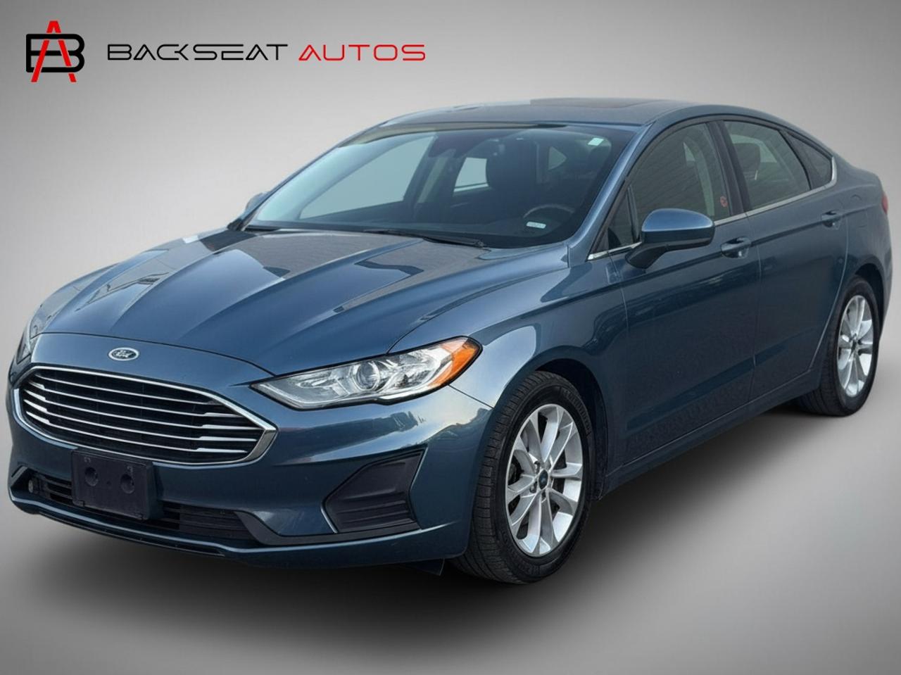 2019 Ford Fusion SE Photo0