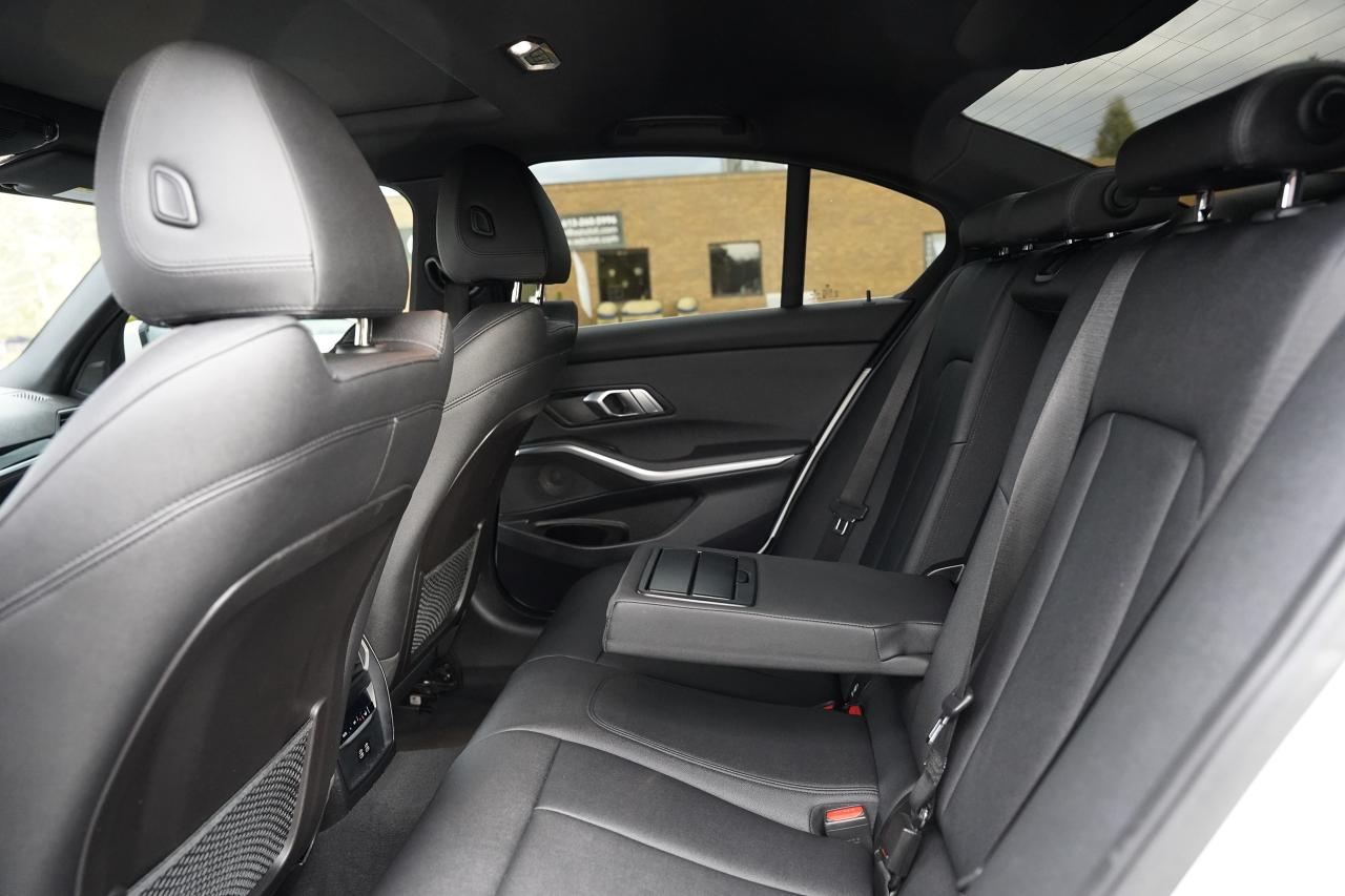 2021 BMW 3 Series 330i xDrive - Photo #16