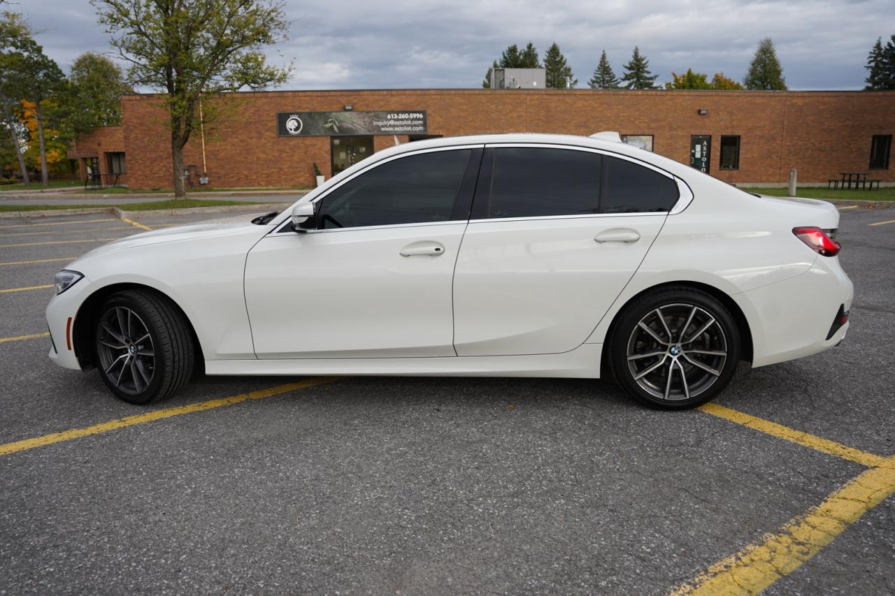 2021 BMW 3 Series 330i xDrive Photo