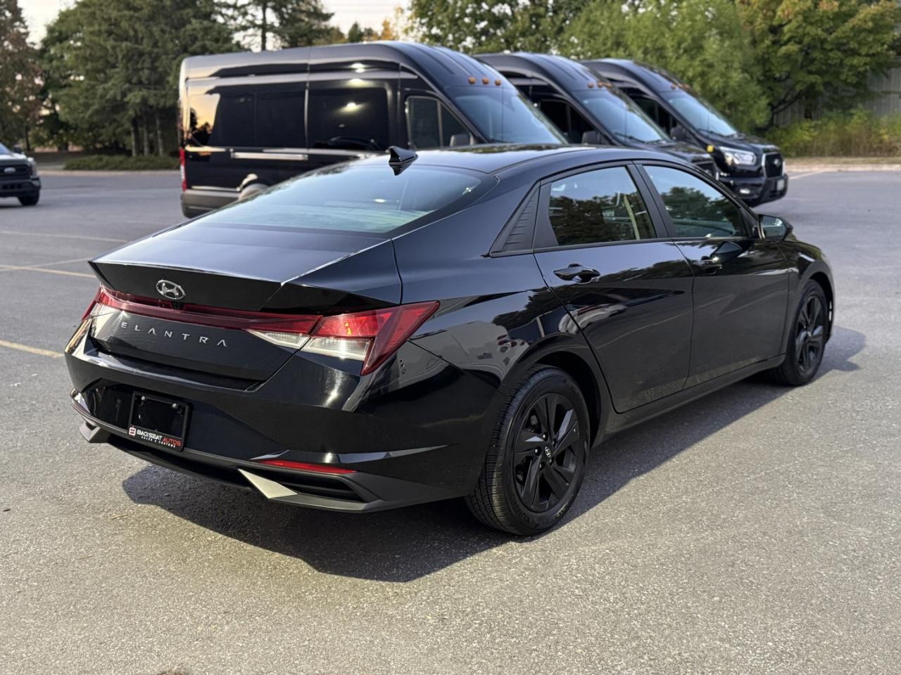 2021 Hyundai Elantra SEL - Photo #5