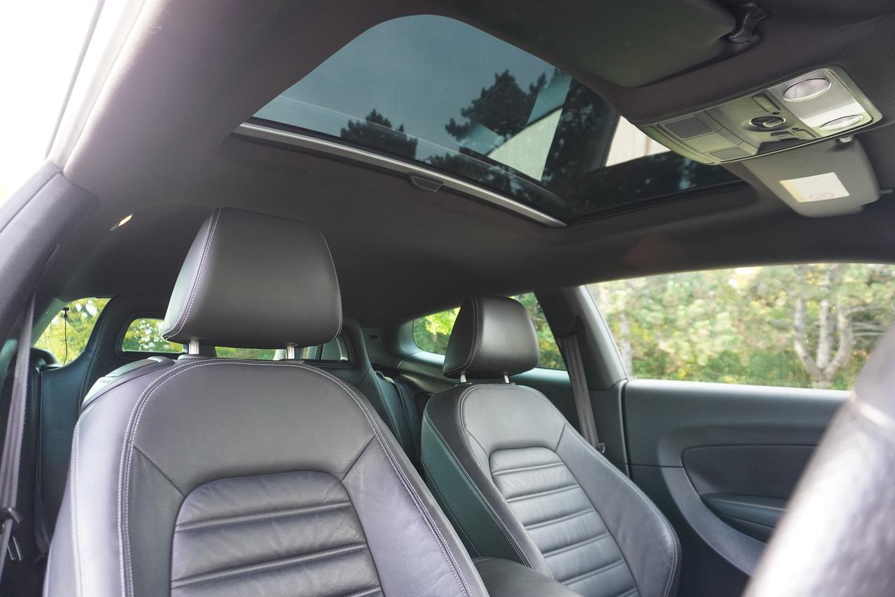 2009 Volkswagen Scirocco 2.0 TSI / LOADED / HEAD TURNER / DSG / RHD IMPORT Photo