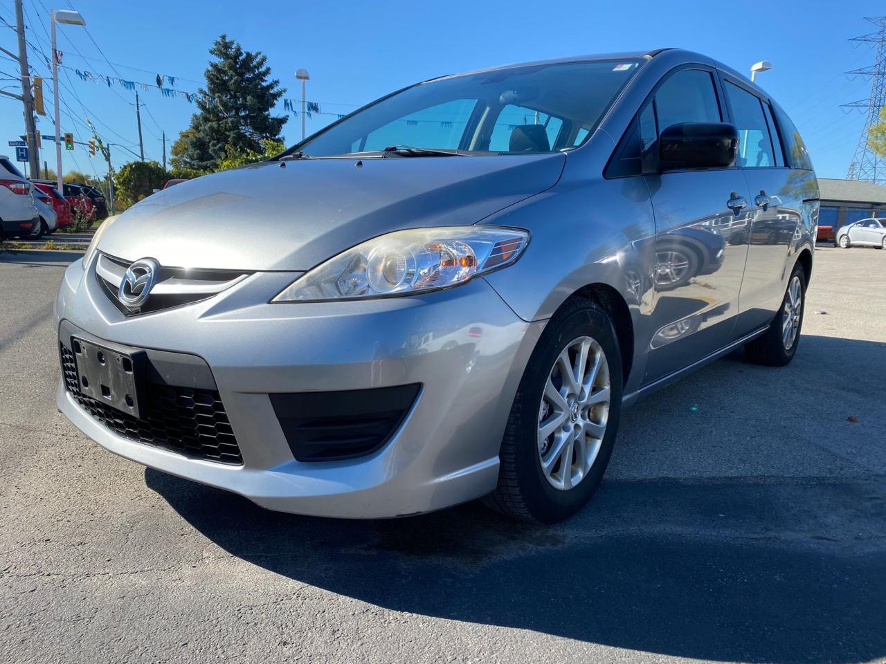 2010 Mazda MAZDA5 GS - Photo #2