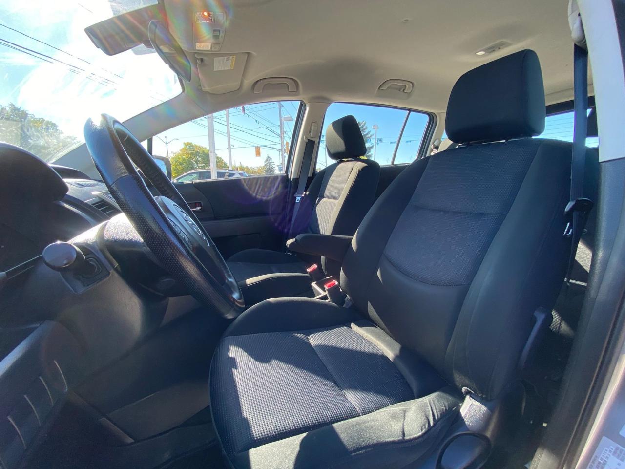 2010 Mazda MAZDA5 GS - Photo #10