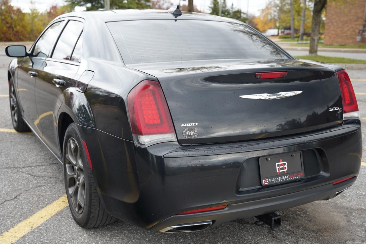 2018 Chrysler 300 S S V6 AWD - Photo #7