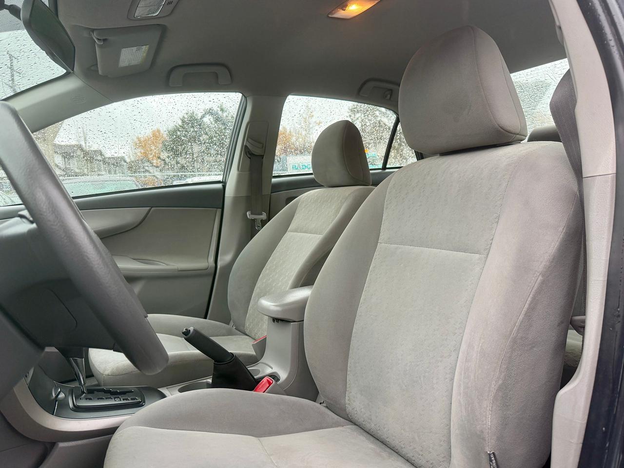 2010 Toyota Corolla  Photo9