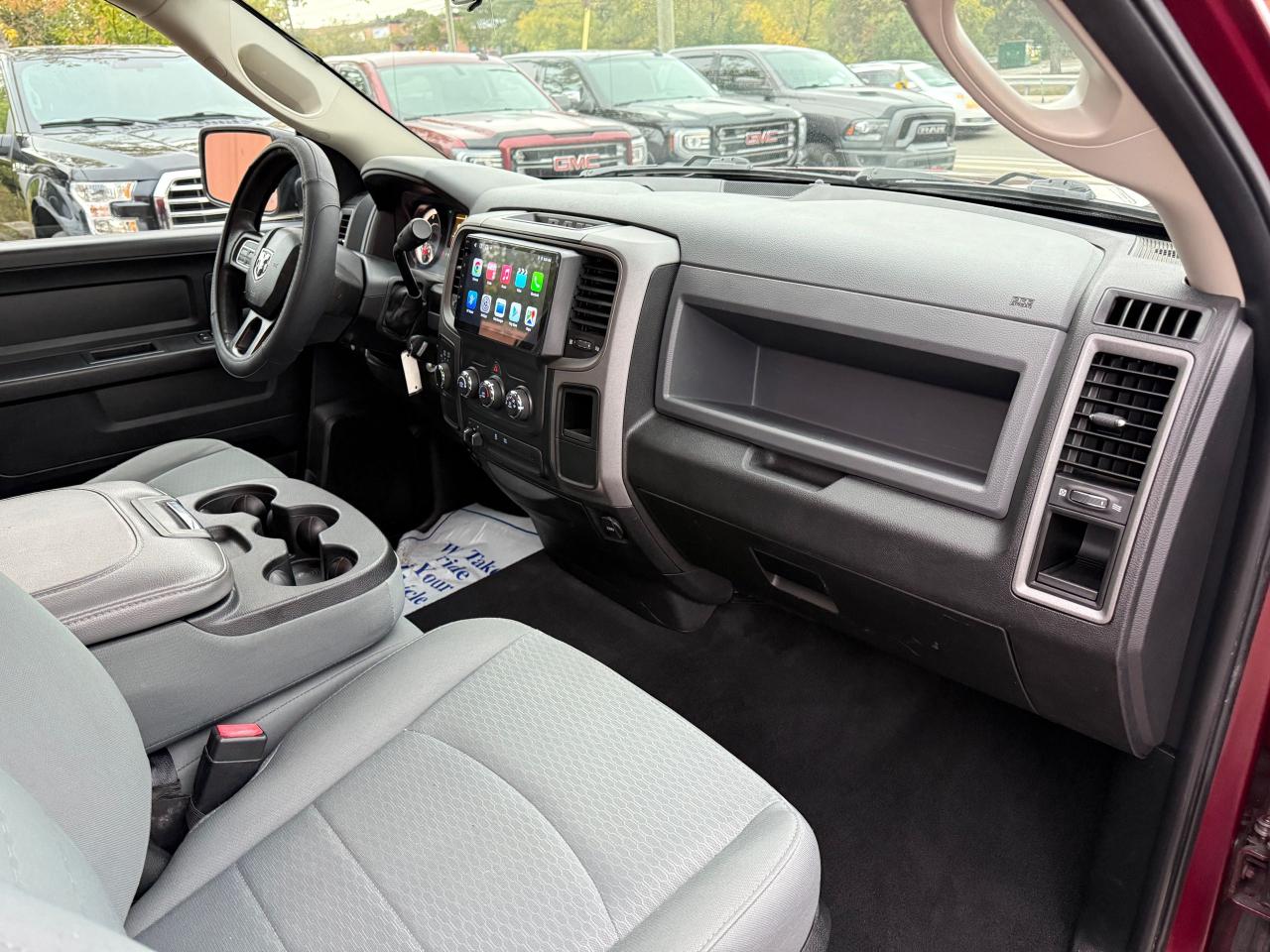 2018 RAM 1500 ST - Photo #15
