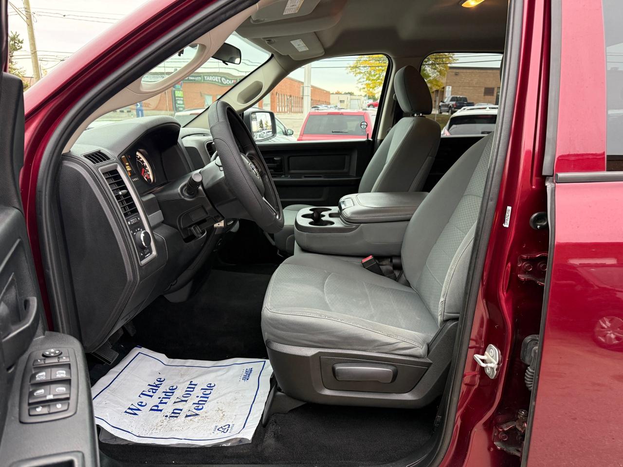 2018 RAM 1500 ST - Photo #18