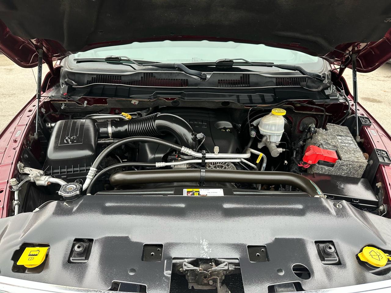 2018 RAM 1500 ST - Photo #24