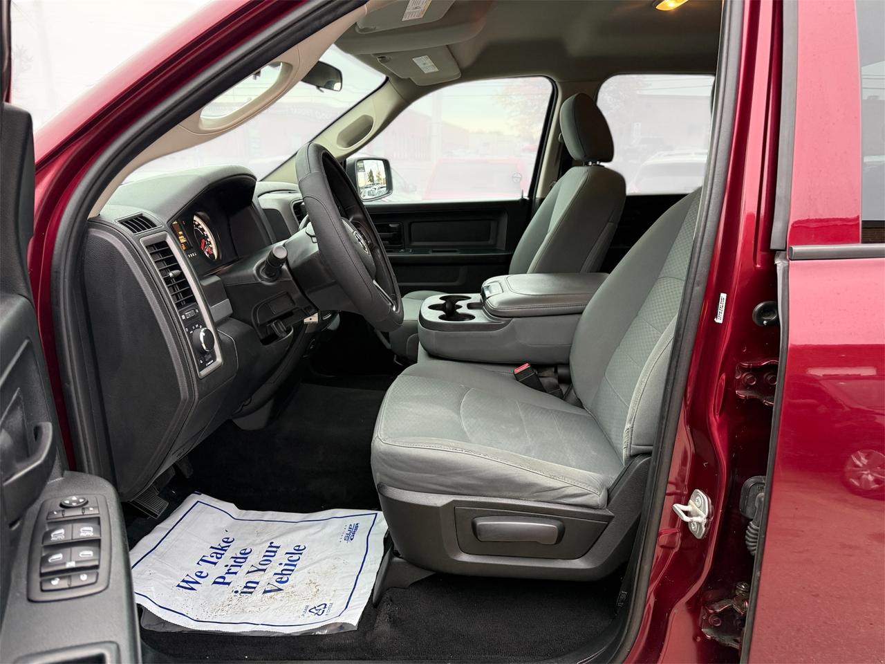 2018 RAM 1500 ST Photo