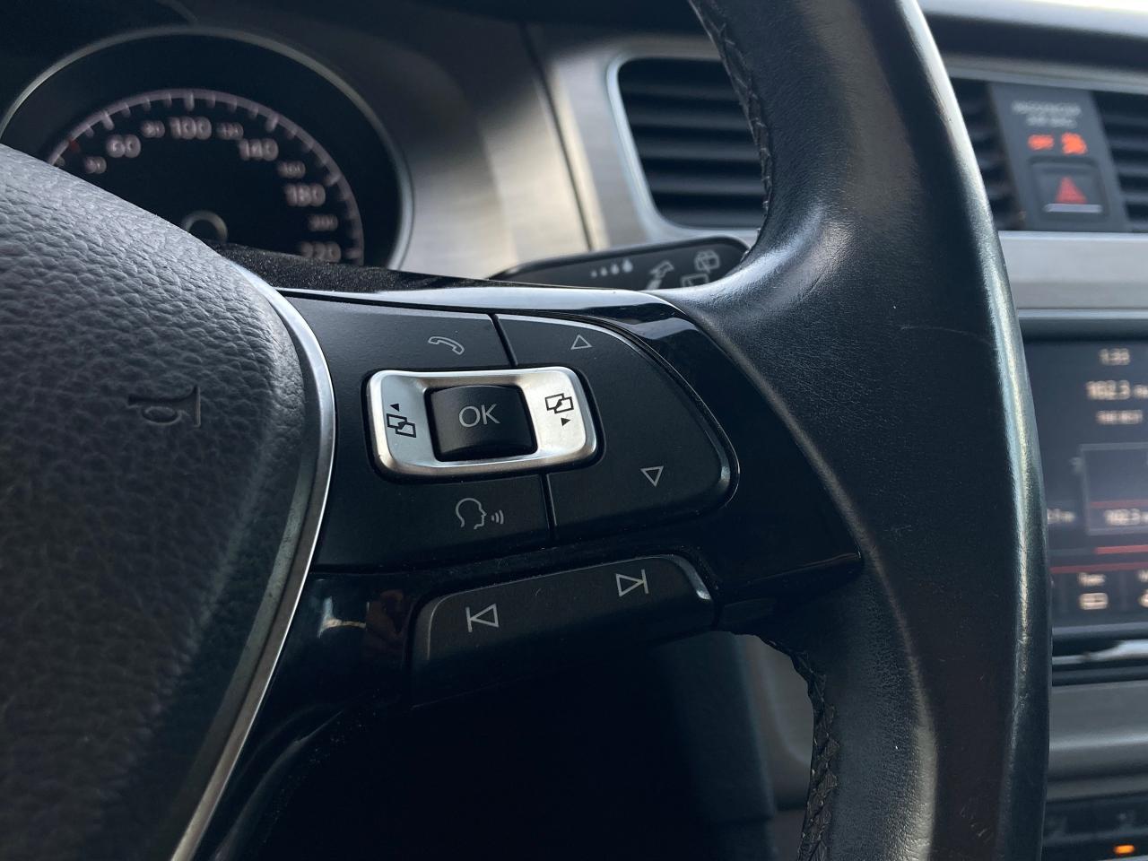 2016 Volkswagen Golf S - Photo #20