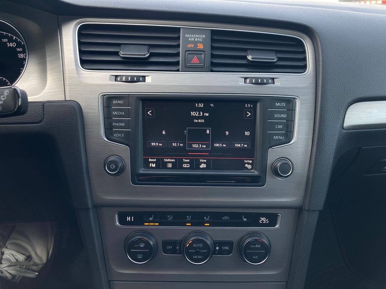 2016 Volkswagen Golf S - Photo #15