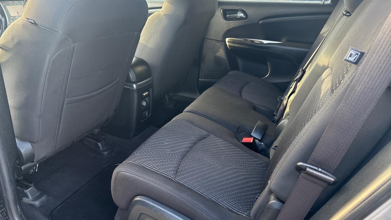 2017 Dodge Journey SXT Photo