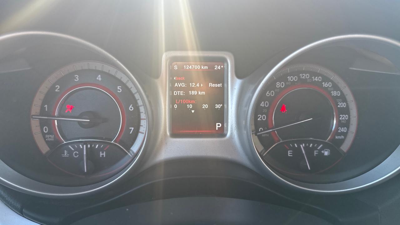 2017 Dodge Journey SXT Photo