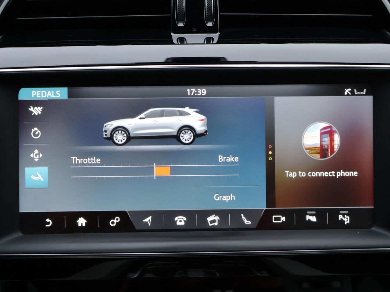 2020 Jaguar F-PACE V8 SVR AWD CERTIFIED *ACCIDENT FREE*JAGUAR MAINTAIN* CAMERA NAV BLUETOOTH LEATHER HEATED SEATS PANO ROOF CRUISE ALLOYS - Photo #19