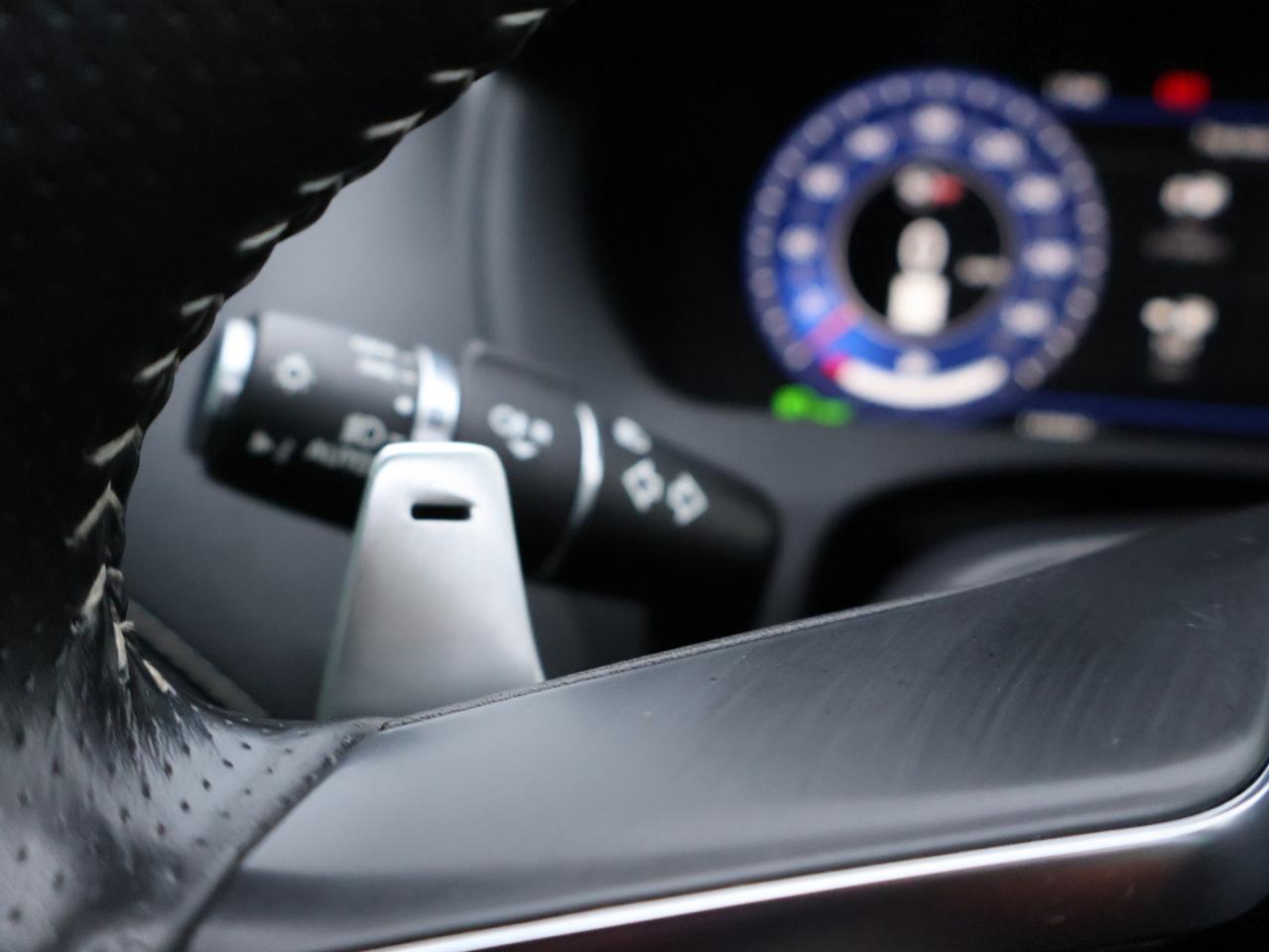 2020 Jaguar F-PACE V8 SVR AWD CERTIFIED *ACCIDENT FREE*JAGUAR MAINTAIN* CAMERA NAV BLUETOOTH LEATHER HEATED SEATS PANO ROOF CRUISE ALLOYS - Photo #32