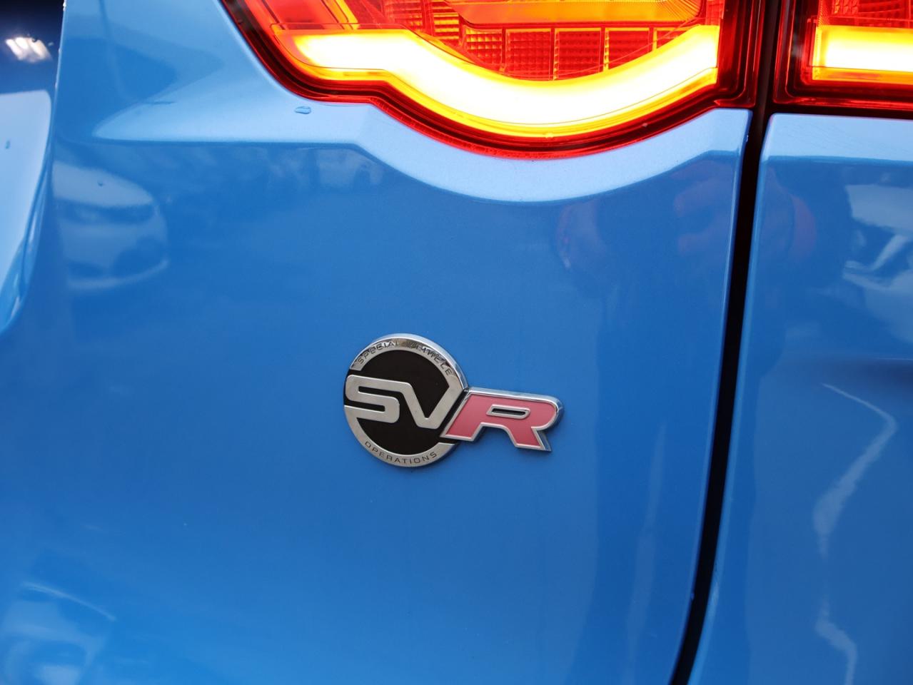 2020 Jaguar F-PACE V8 SVR AWD CERTIFIED *ACCIDENT FREE*JAGUAR MAINTAIN* CAMERA NAV BLUETOOTH LEATHER HEATED SEATS PANO ROOF CRUISE ALLOYS - Photo #43