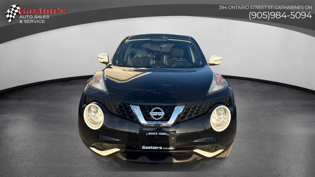 2017 Nissan Juke SV Photo