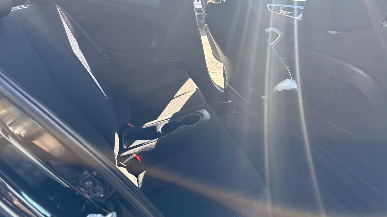 2016 Hyundai Veloster  Photo