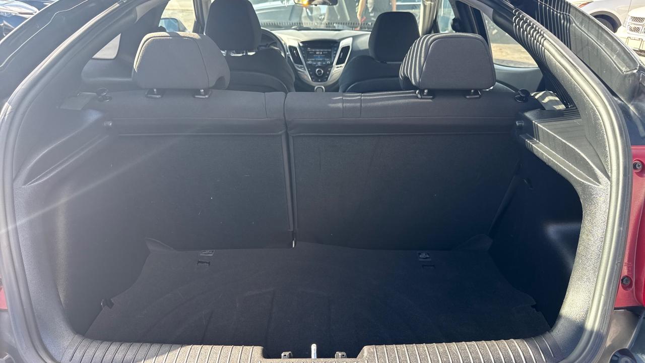 2016 Hyundai Veloster  Photo