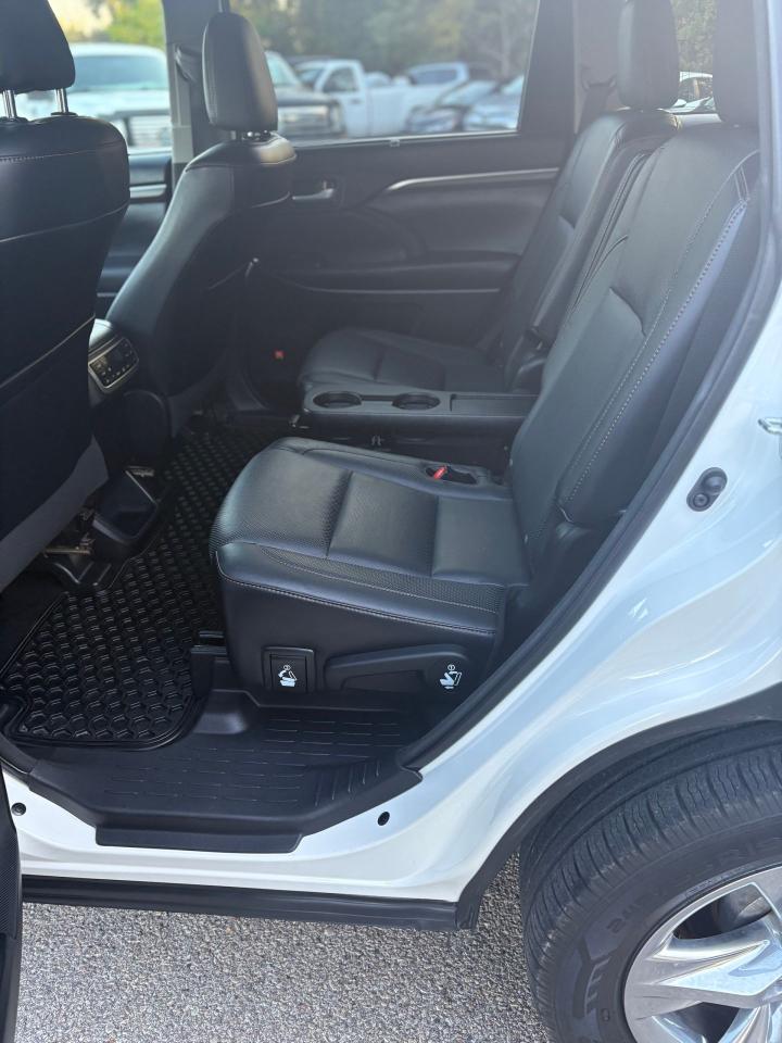 2015 Toyota Highlander LIMITED,ONE OWNER,CLEAN CARFAX,CERTIFIED Photo