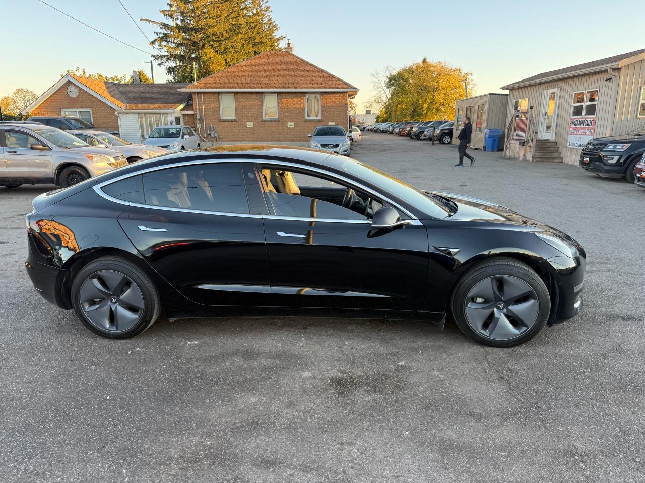 2020 Tesla Model 3 STANDARD RANGE PLUS, WELL MAINTAINED, CERT - Photo #6