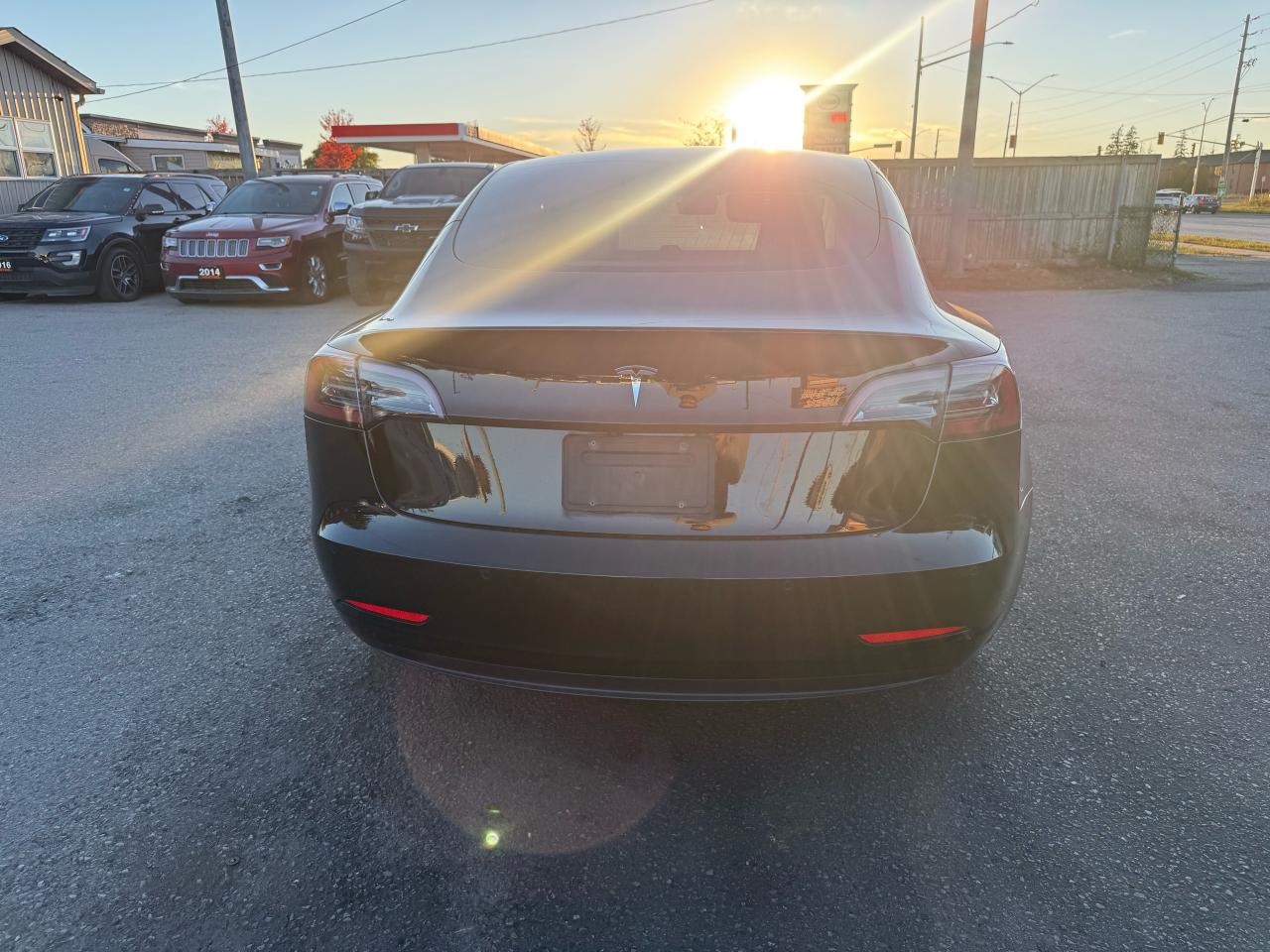 2020 Tesla Model 3 STANDARD RANGE PLUS, WELL MAINTAINED, CERT - Photo #4