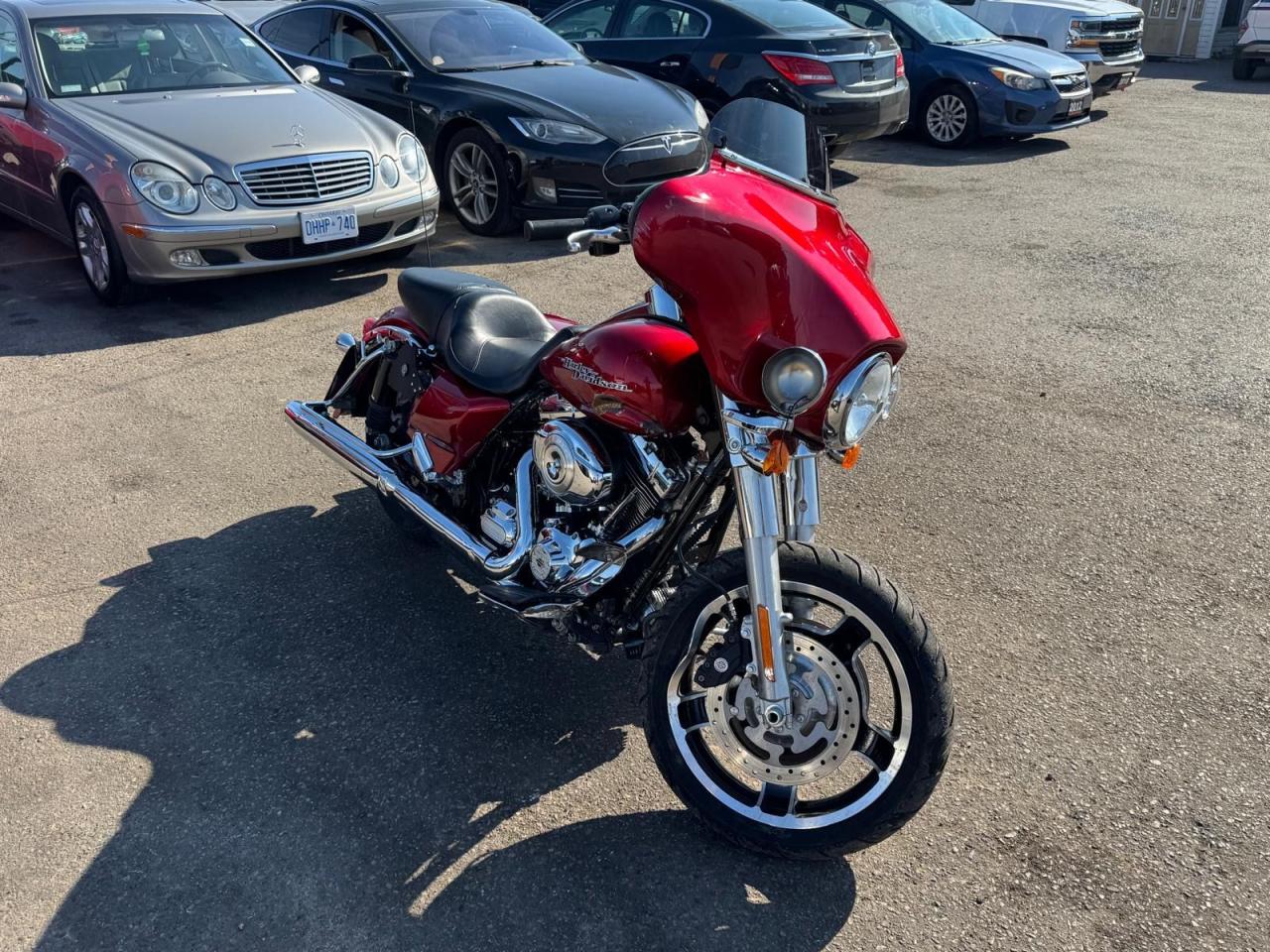 2012 Harley-Davidson Street Glide 103CI, 6SPEED, GREAT PARTS BIKE, WRITEOFF, AS IS - Photo #7