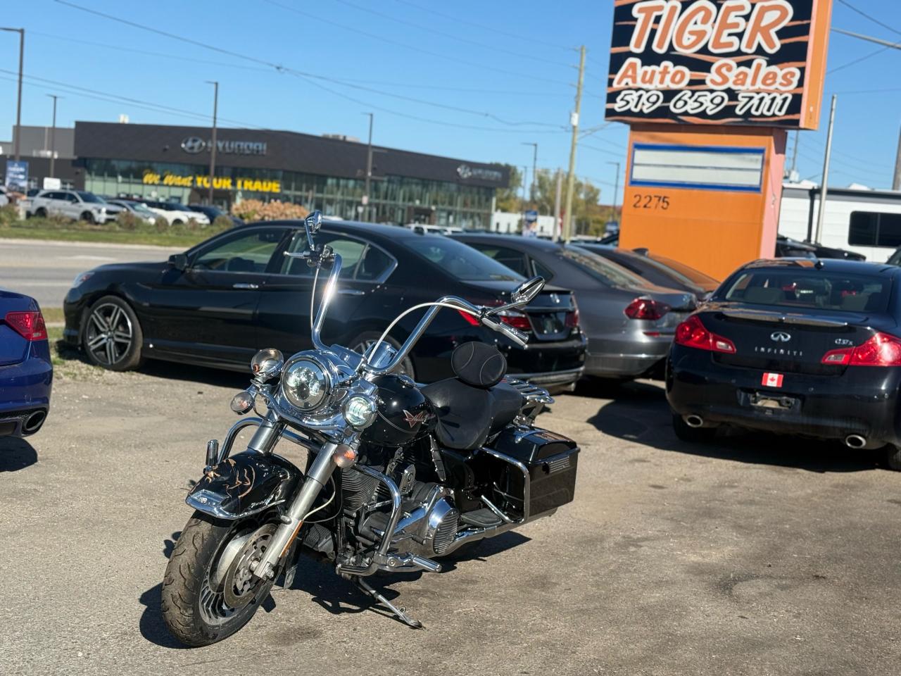 Used 2011 Harley-Davidson ROAD KING FLHR, MANY UPGRADES, LIGHT DAMAGE, AS IS SPECIAL for sale in London, ON