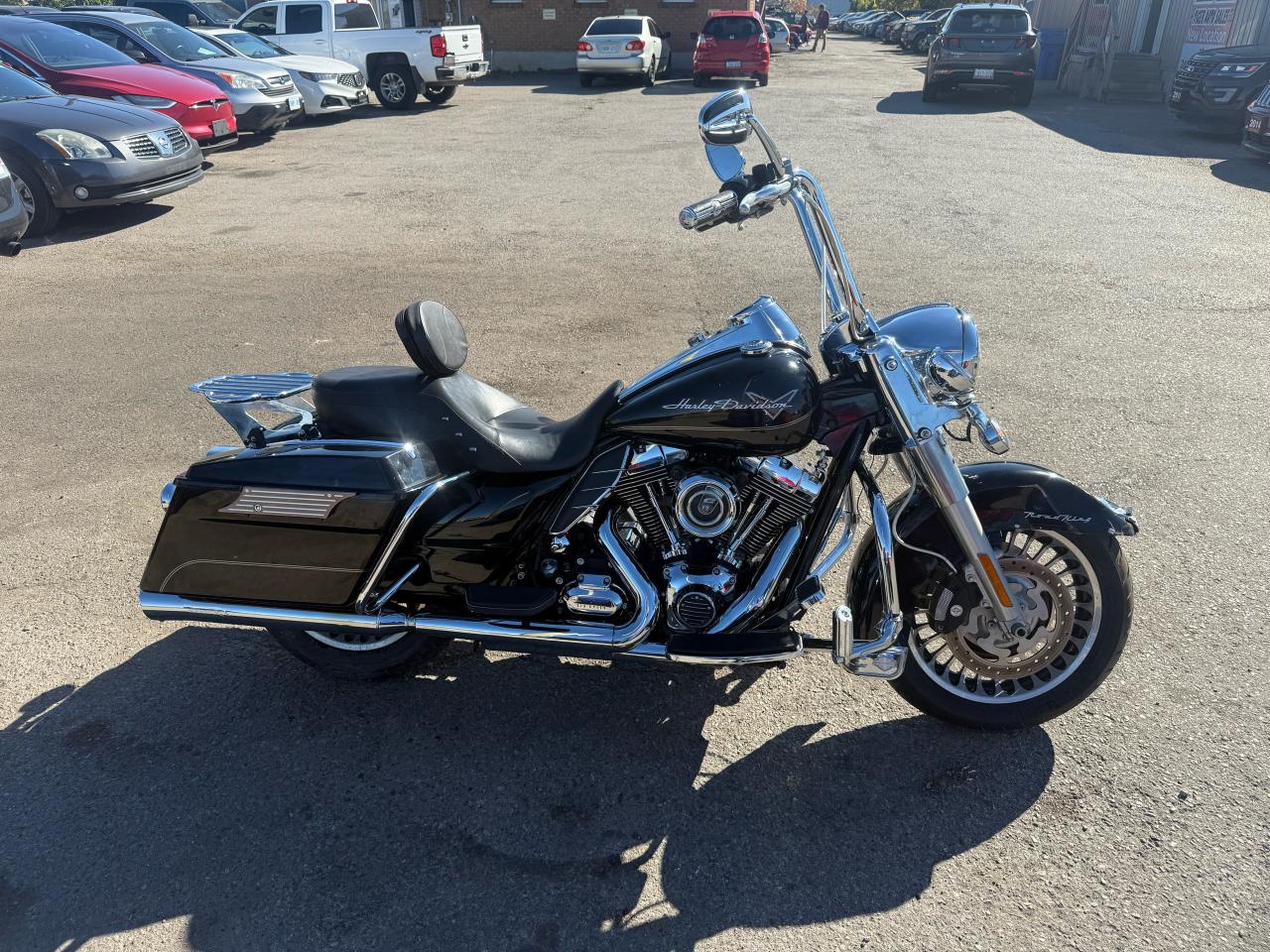 2011 Harley-Davidson ROAD KING FLHR, MANY UPGRADES, LIGHT DAMAGE, AS IS SPECIAL - Photo #6