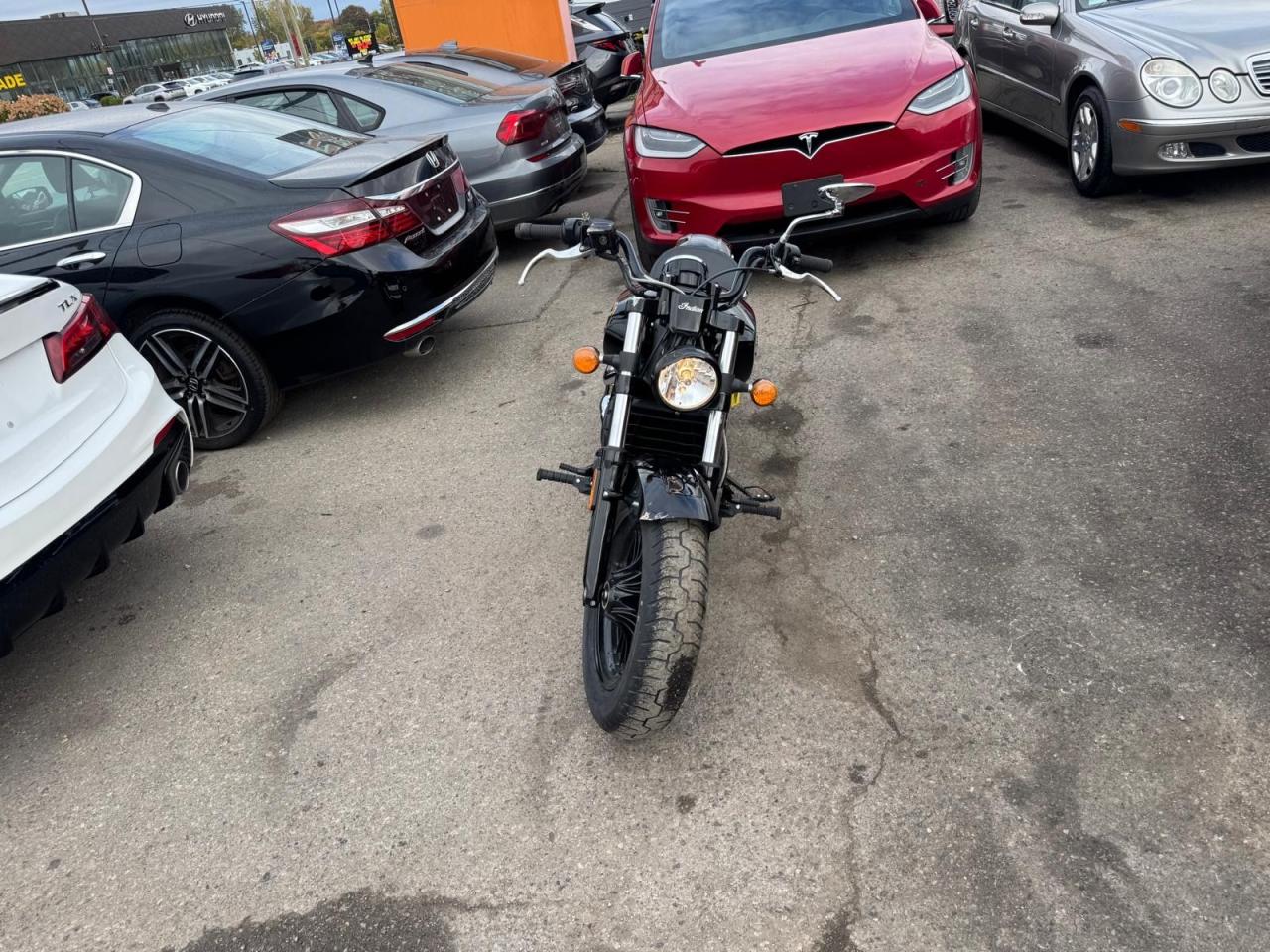 2016 Indian Scout SIXTY, CRUISER, ONLY 16,000KMS, LIGHT DAMAGE - Photo #10