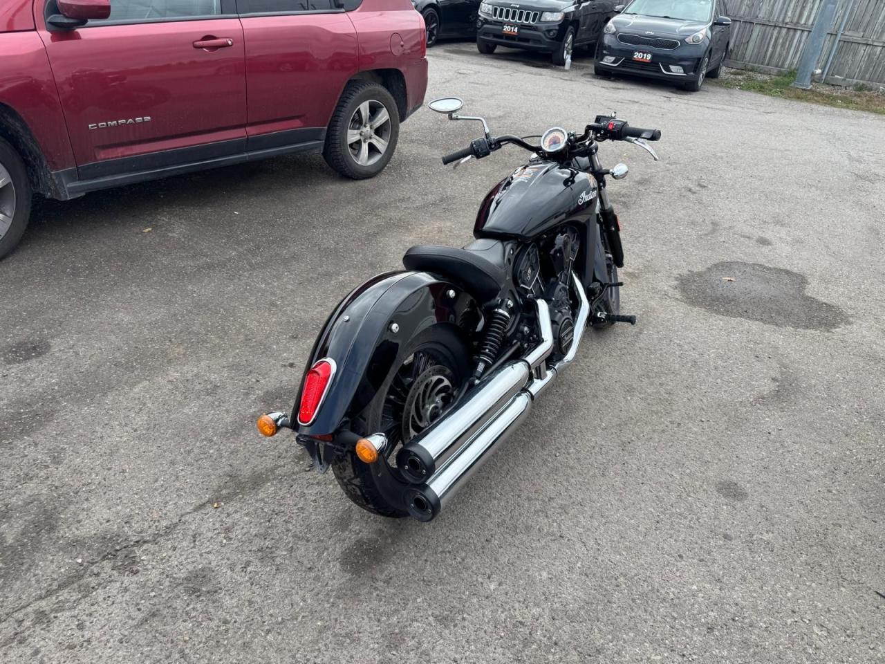 2016 Indian Scout SIXTY, CRUISER, ONLY 16,000KMS, LIGHT DAMAGE - Photo #7