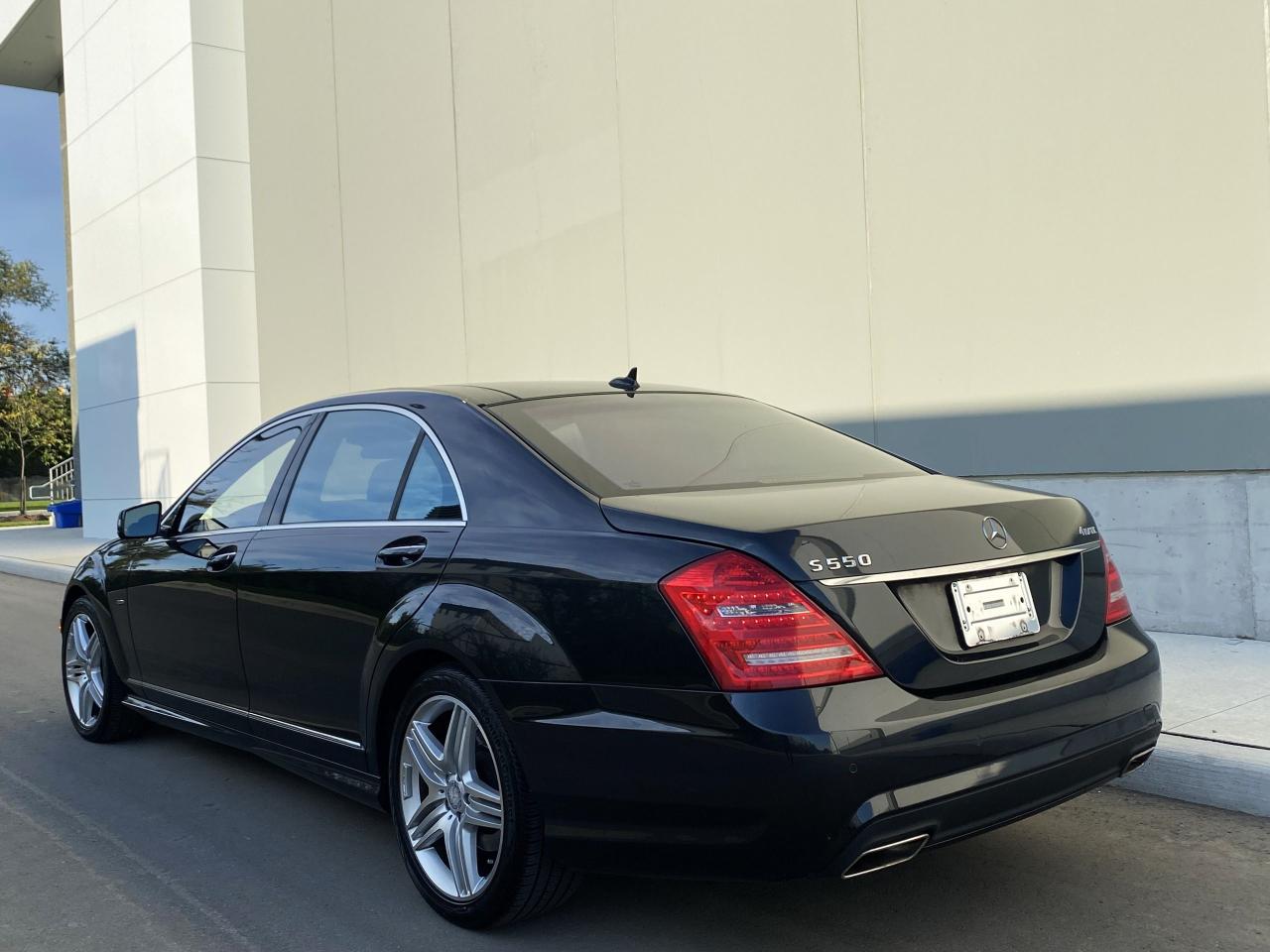2012 Mercedes-Benz S-Class S550-LWB-AMG SPORT PKG-REAR ENTERTAINMENT-1 OWNER - Photo #6