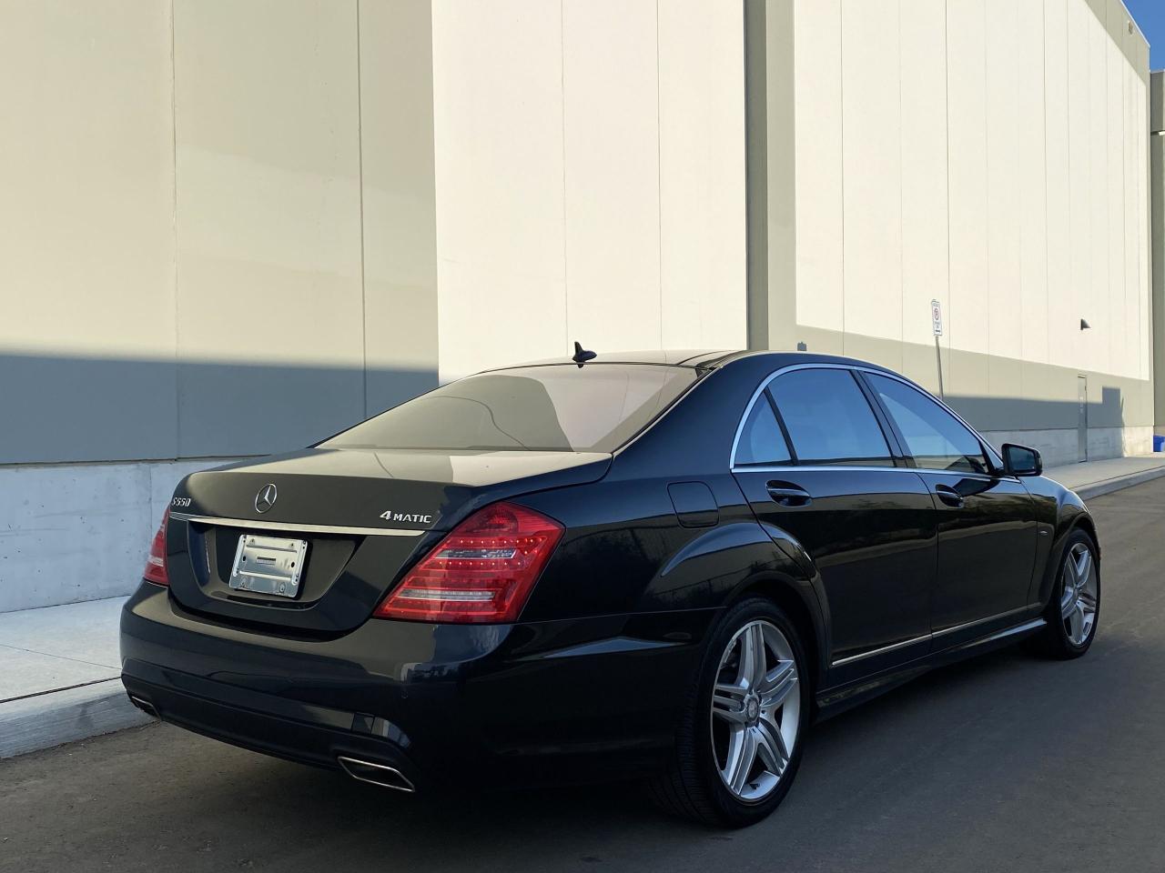 2012 Mercedes-Benz S-Class S550-LWB-AMG SPORT PKG-REAR ENTERTAINMENT-1 OWNER - Photo #12