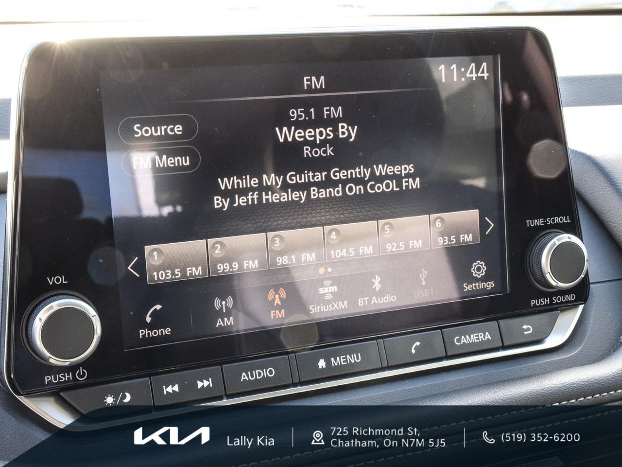 2024 Nissan Rogue SV Moonroof New Arrival | Low KMs | Clean CarFax | Roof | Heated Seats Photo