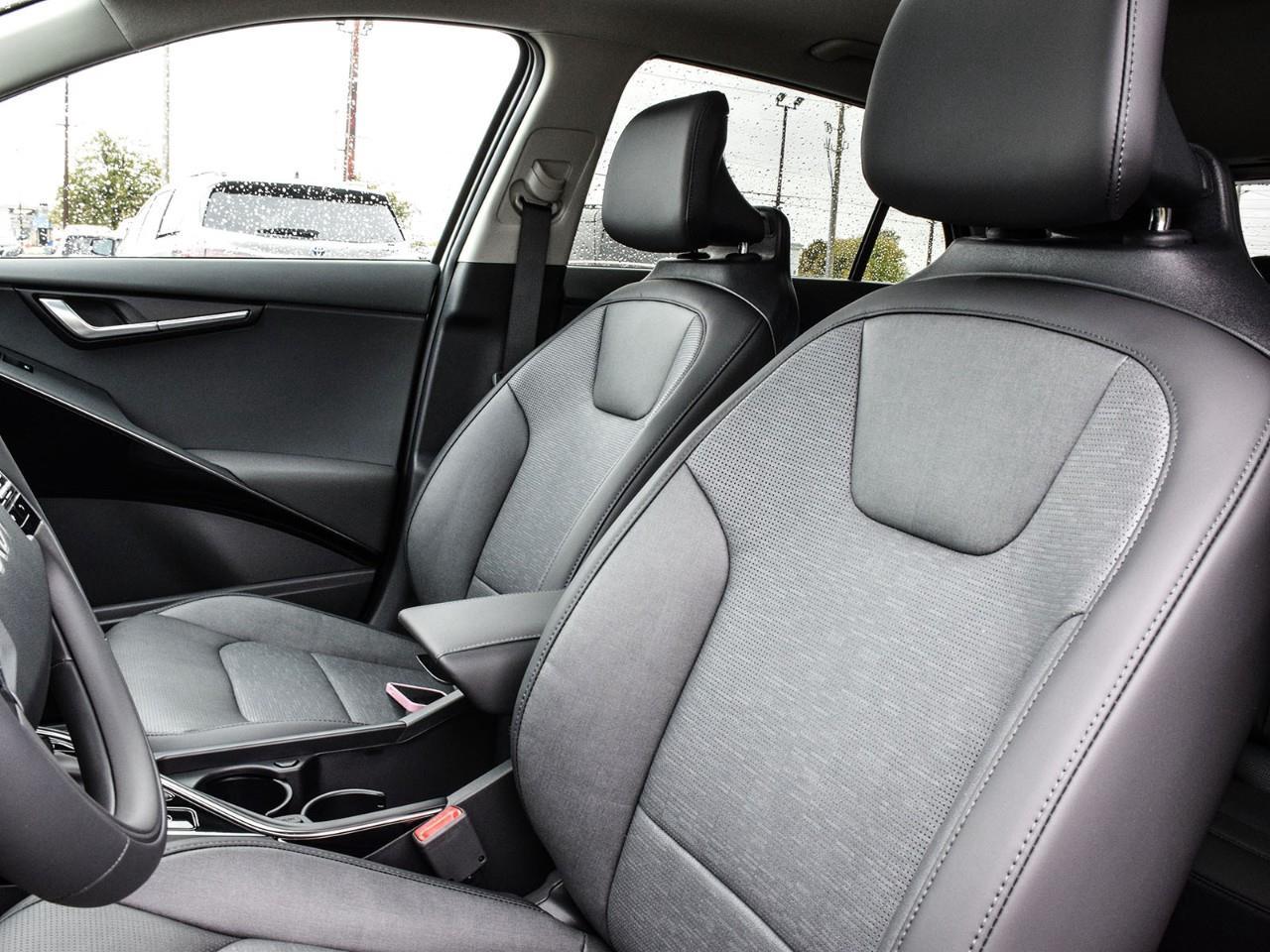 2026 Kia NIRO 2026 Kia Niro – SX Photo