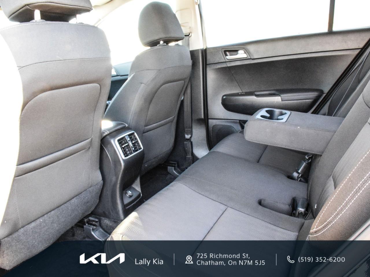 2020 Kia Sportage EX S New Arrival | Low KMs | Clean CarFax | Roof | Heated Seats Photo