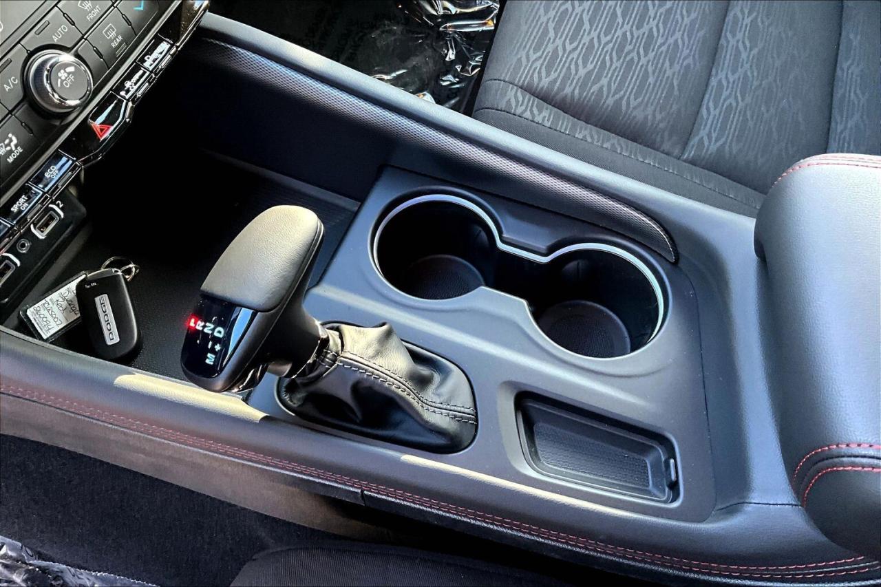 2026 Dodge Durango GT AWD | Heated Seats & Wheel | Blacktop | 7-Seats Photo