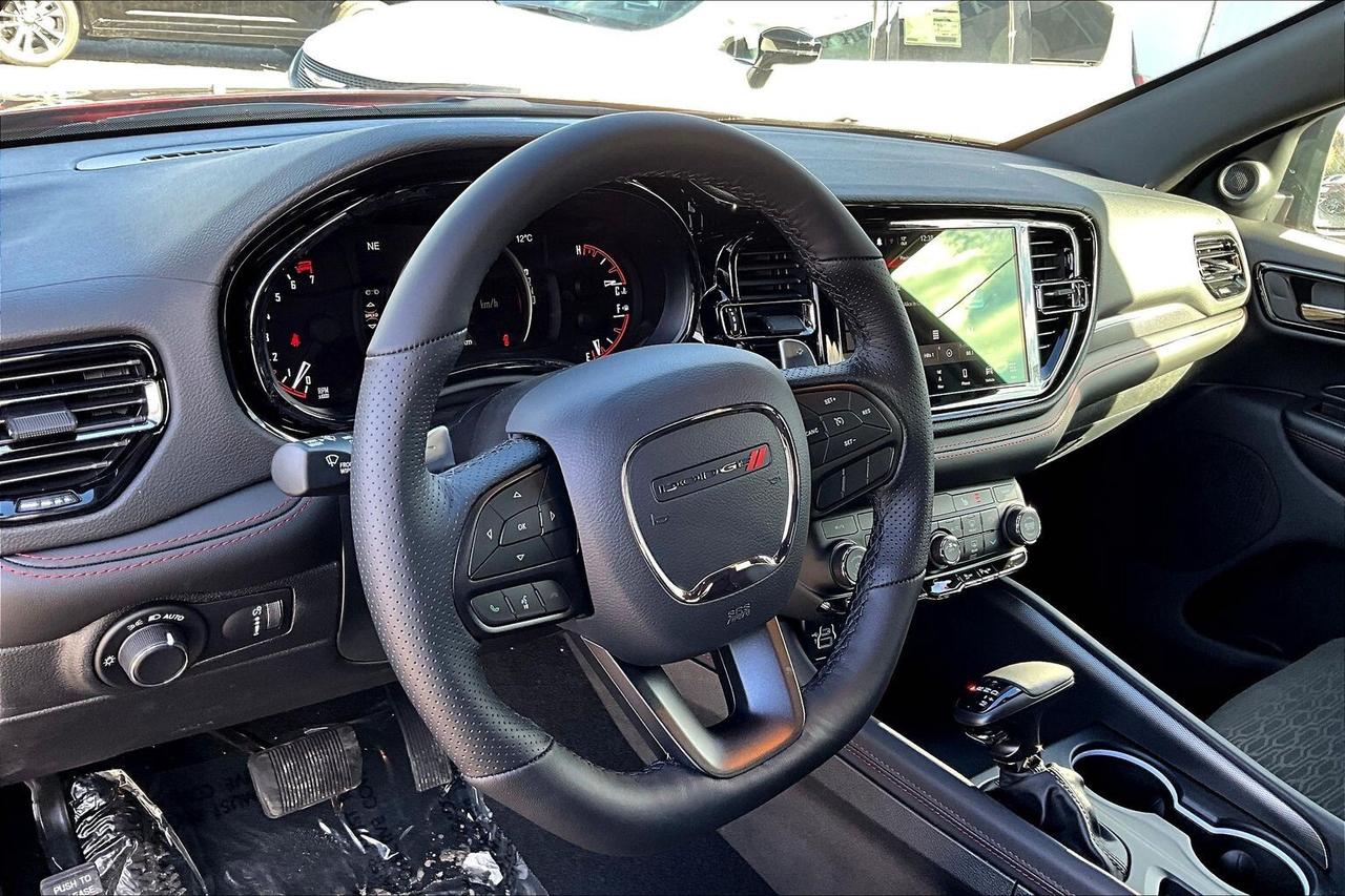 2026 Dodge Durango GT AWD | Heated Seats & Wheel | Blacktop | 7-Seats Photo