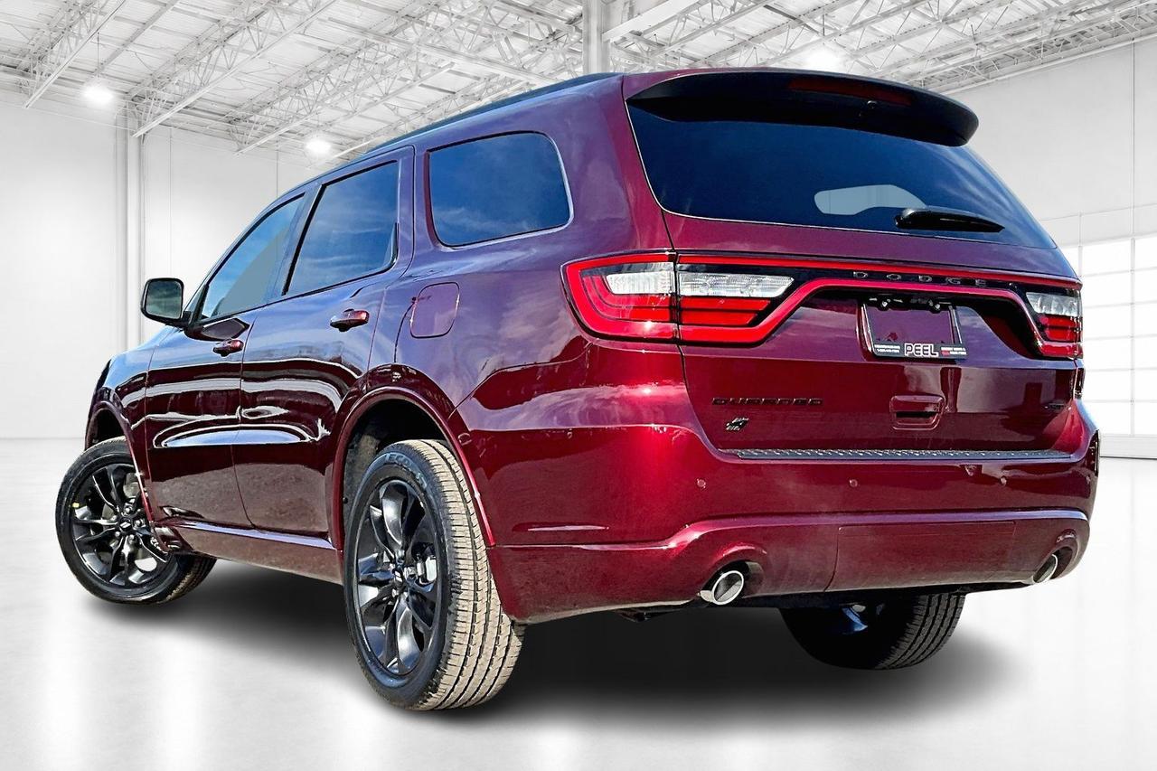 2026 Dodge Durango GT AWD | Heated Seats & Wheel | Blacktop | 7-Seats Photo