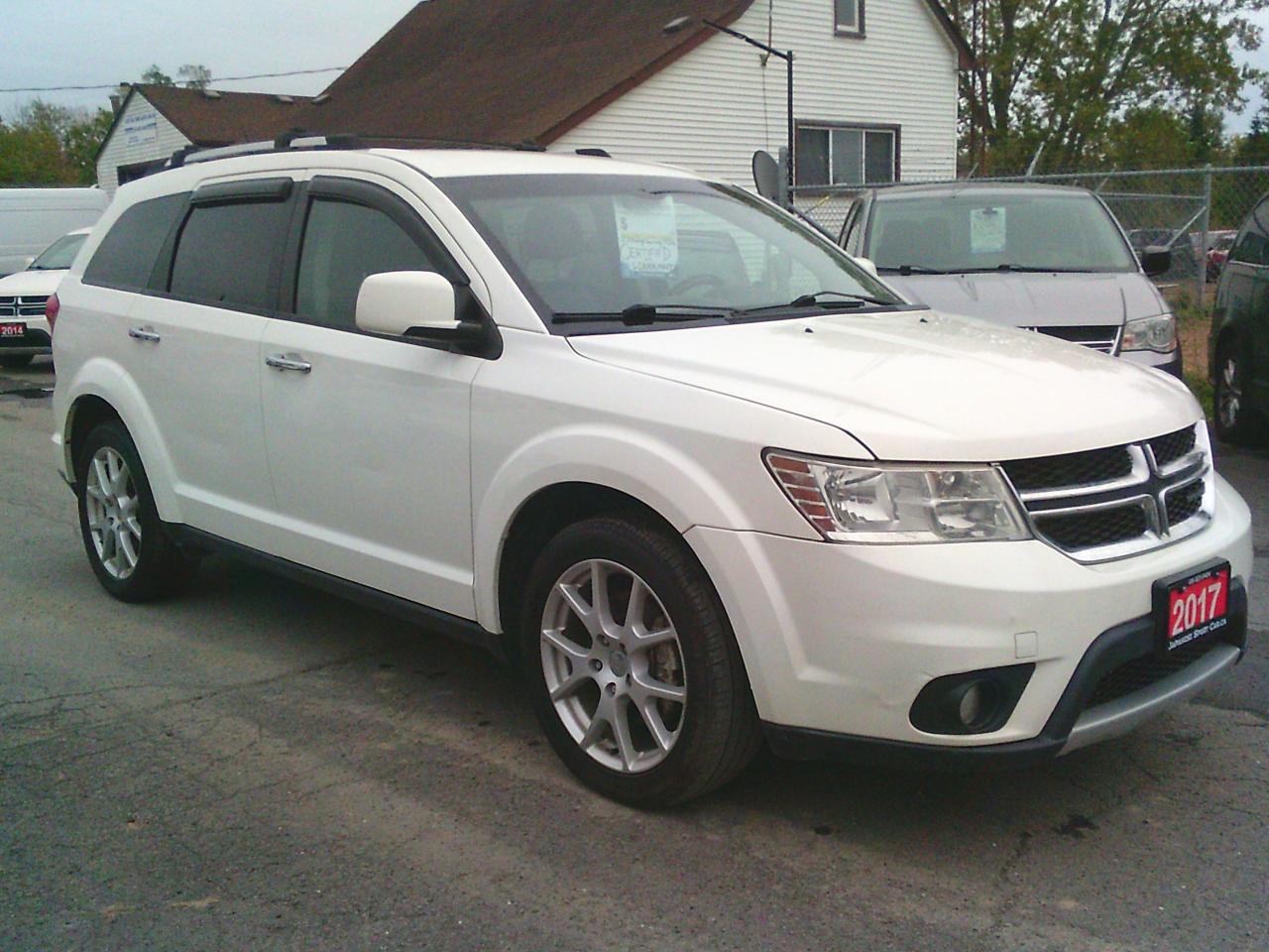 2017 Dodge Journey AWD 4dr GT 7 PASS. Photo2