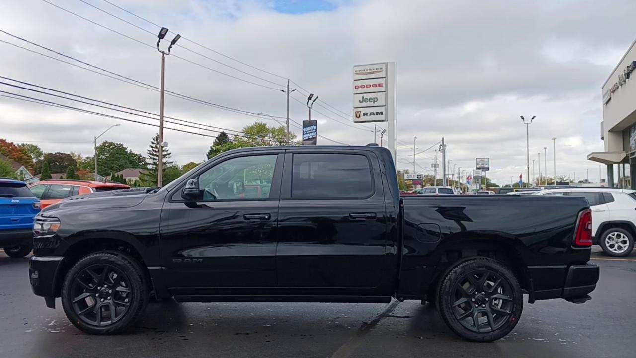 2026 RAM 1500  Photo4